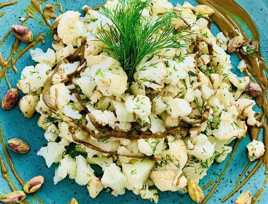 Gerösteter Pistazien Dill Blumenkohl
