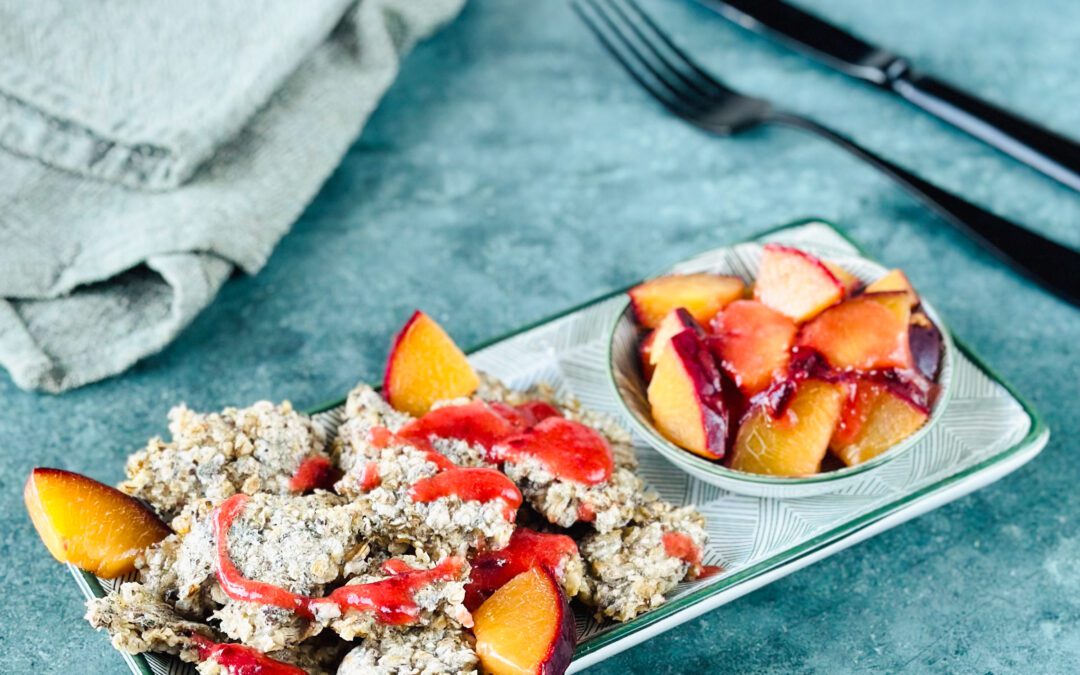 Frühstücks Haferflocken Kaiserschmarrn mit Pflaumenkompott