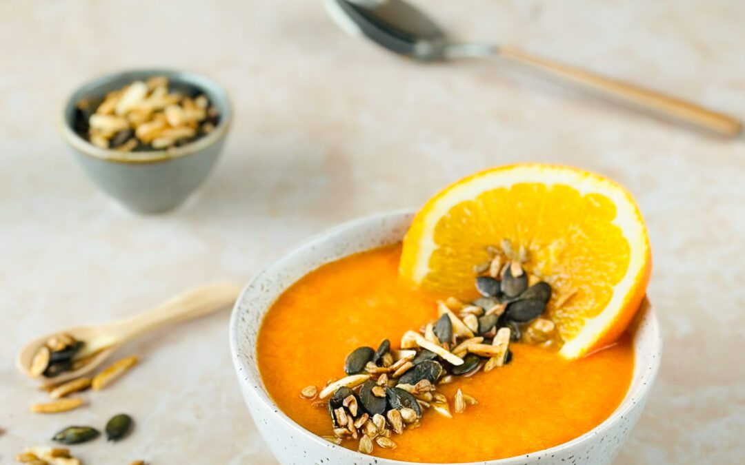 Würzige Ingwer Curry Karotten Orangensuppe