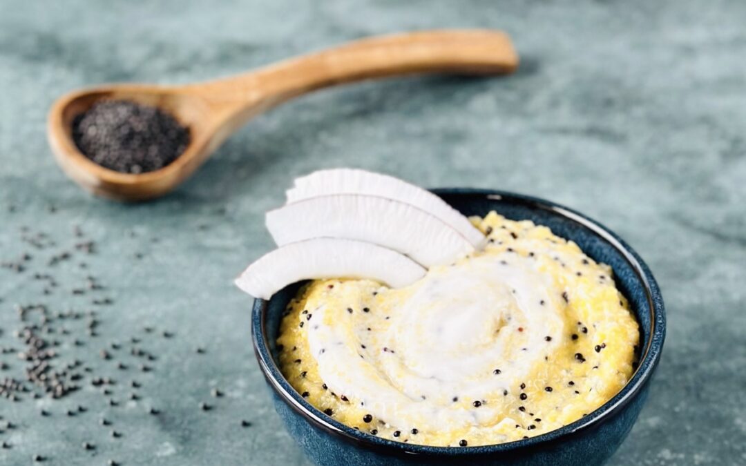 Cremiges Kokos Raps Mais Porridge