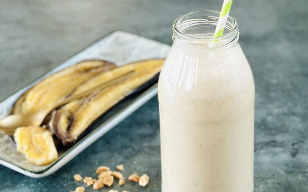 Gebackene Banane Erdnuss Protein Shake