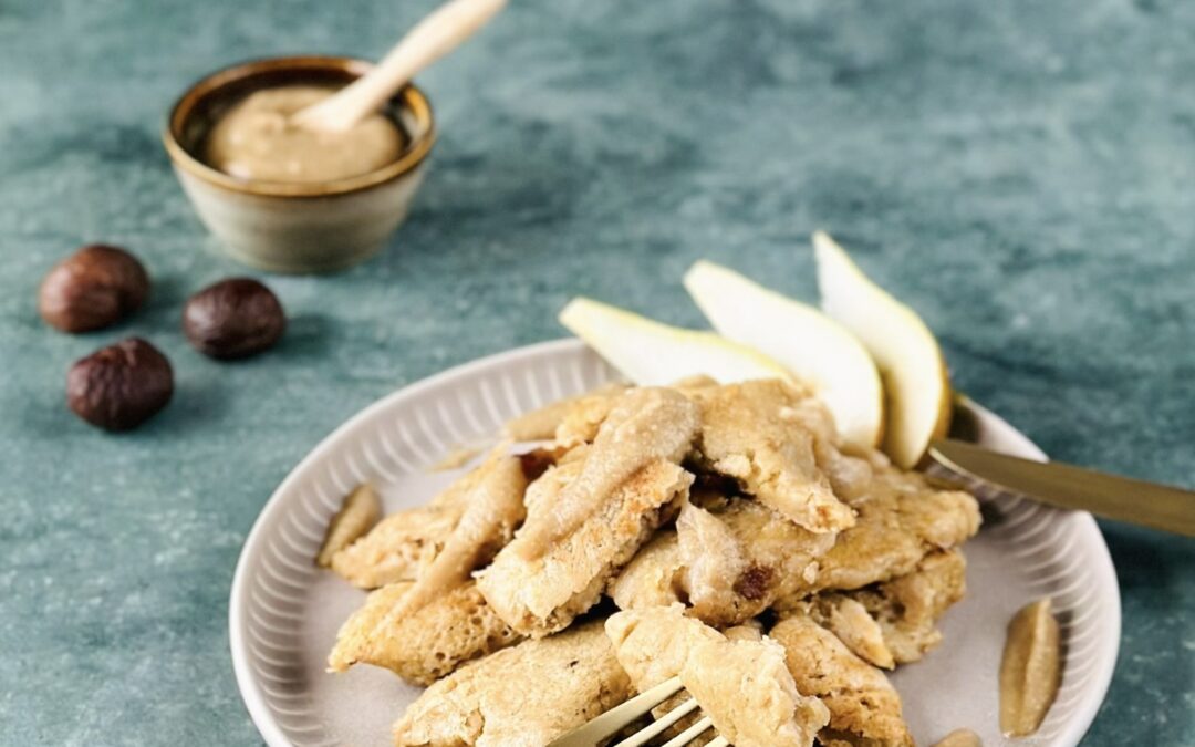 Aquafaba Dattel Kaiserschmarrn mit Birnen Maronenmus
