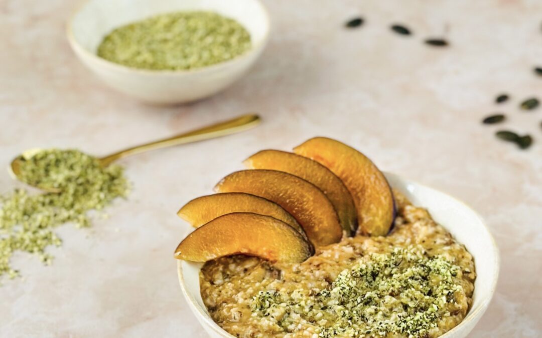 Pflaumen Kürbiskern Porridge