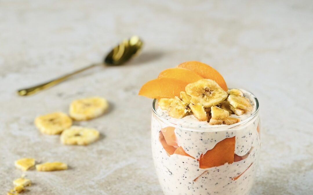 Crunchy Aprikosen Bananen Mohn Trifle