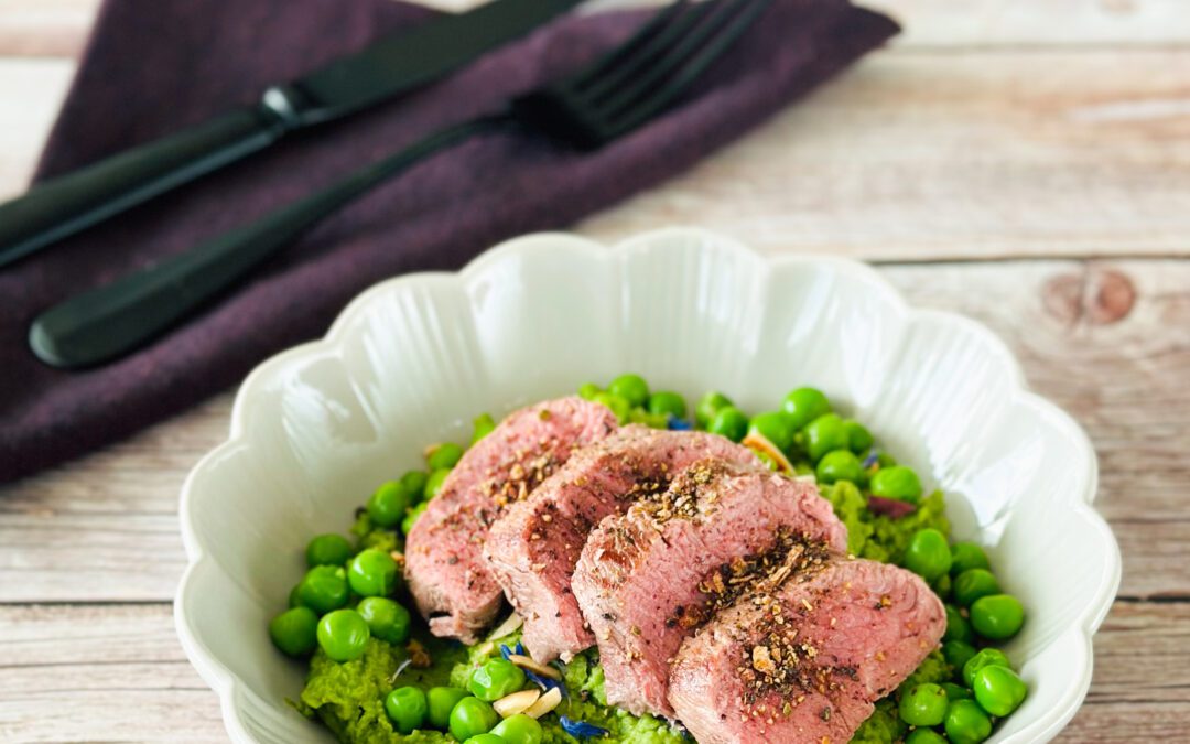 Lamm auf Minze Erbsen Püree
