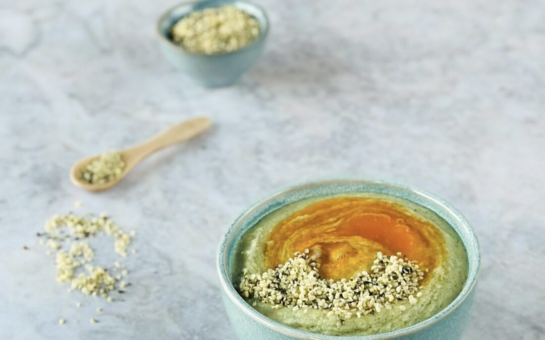 Morgenkraft Griess mit Gerstengras & Kaki